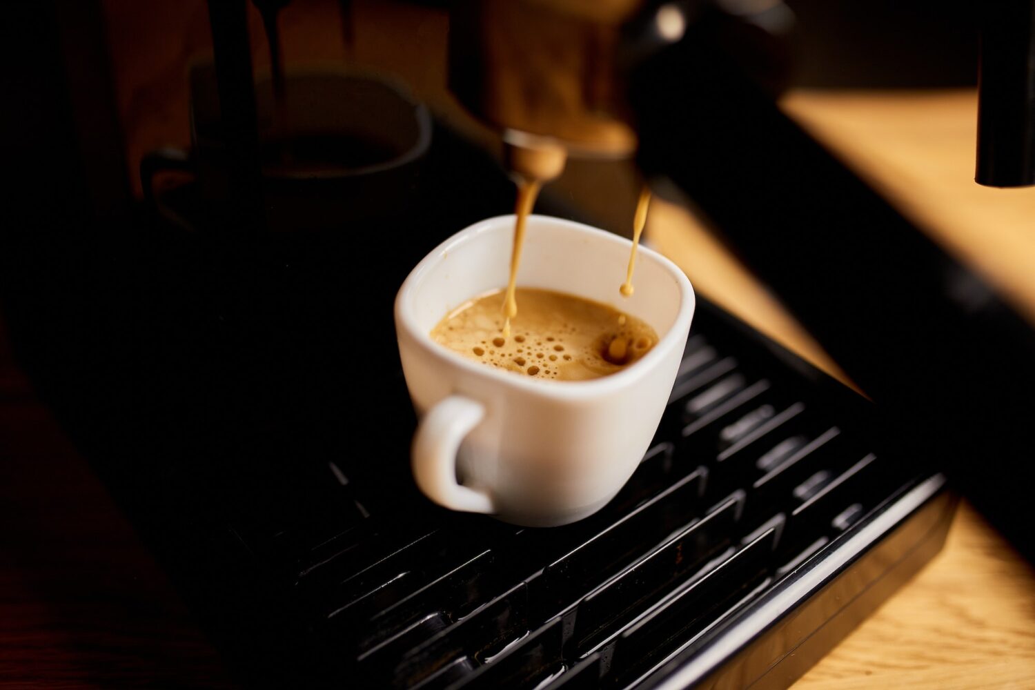 Die Kunst des Espresso: Warum italienische Kaffeemaschinen unerlässlich sind