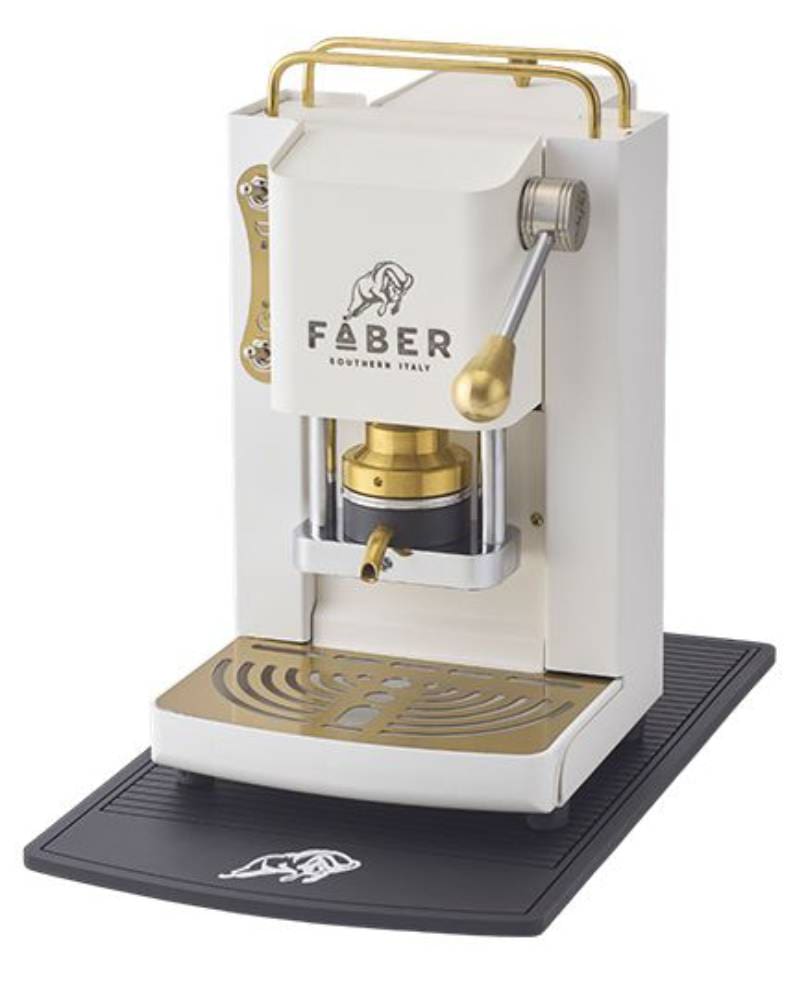 Faber Kaffeemaschine Auf Faber Gummimatte