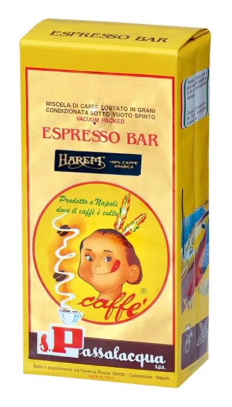 Kaffeebohnen beutel in gelb von passalacqua kaffee mit indianer logo
